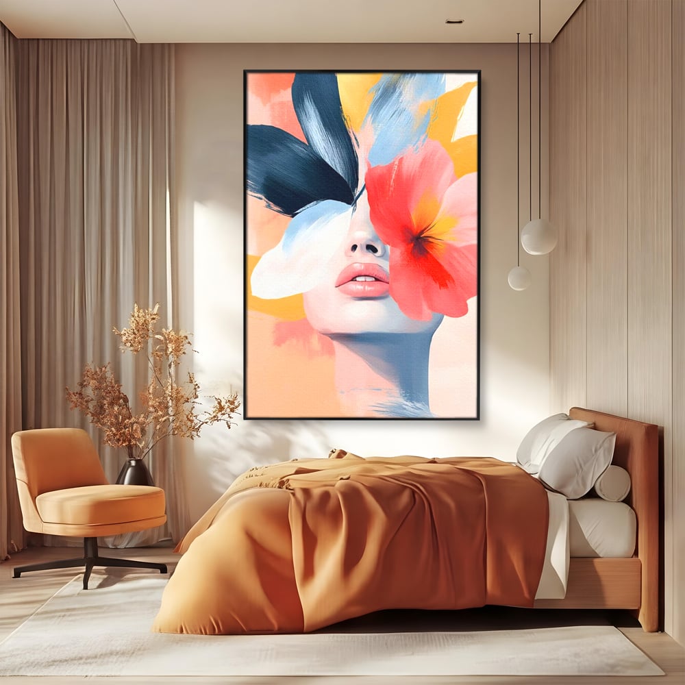 Tablou canvas cu tablou canvas cu fata de femeie si flori pictate, in rama de aluminiu negru, pe perete intr-un dormitor